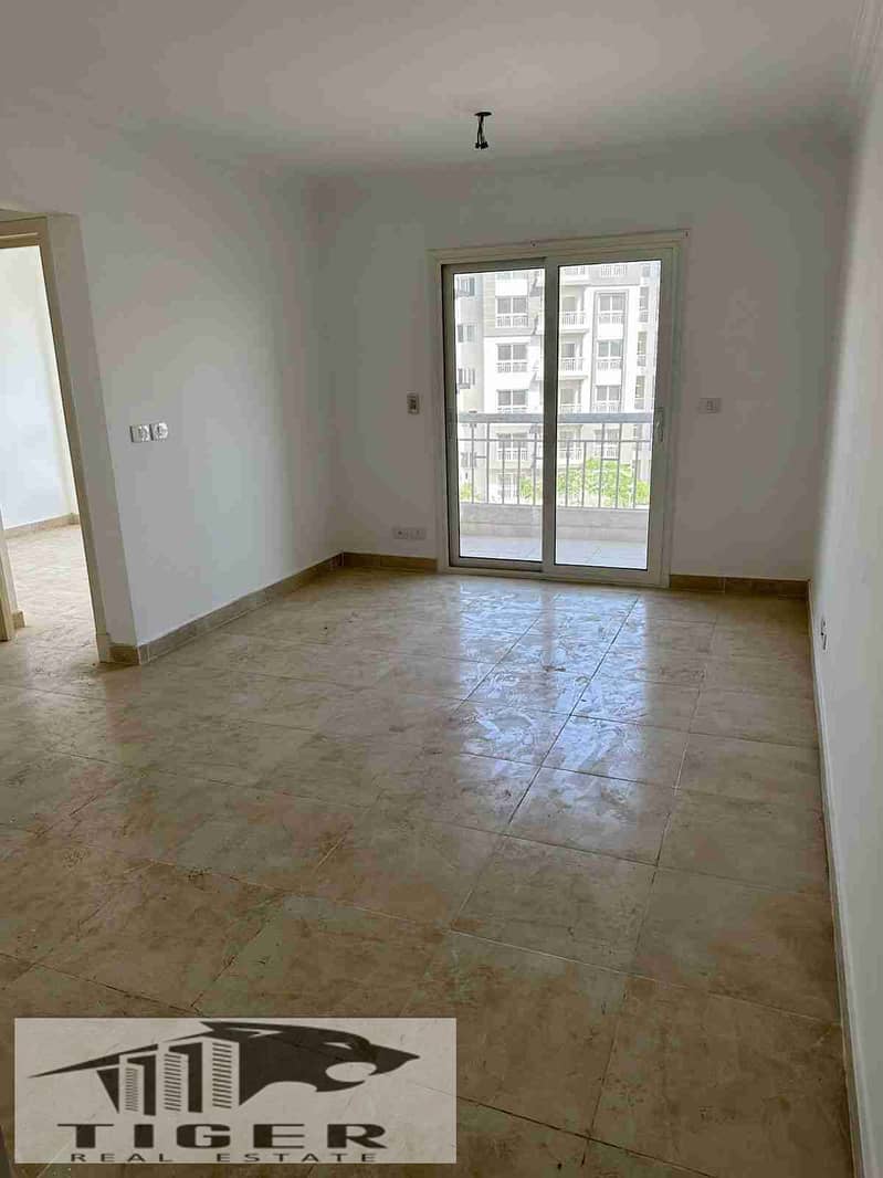 1000415734. jpg 1000415734. jpg