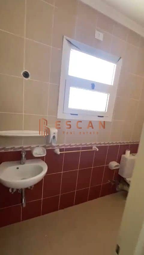 16 IMG-20251125-WA0040. jpg