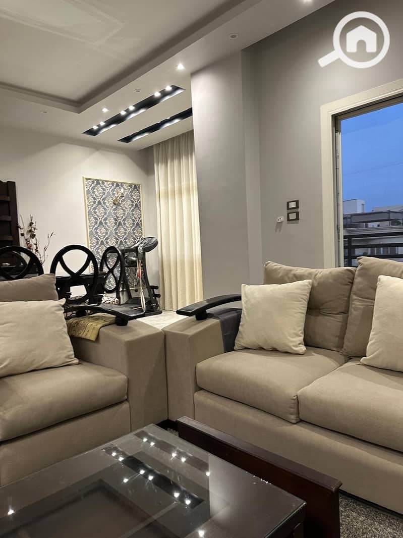 3 9a8ad86d-1f25-4529-a46e-e463959b6472. jpeg