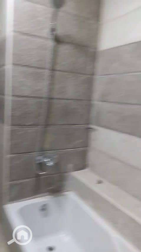 23 WhatsApp Image 2025-11-30 at 11.43. 58 PM. jpeg