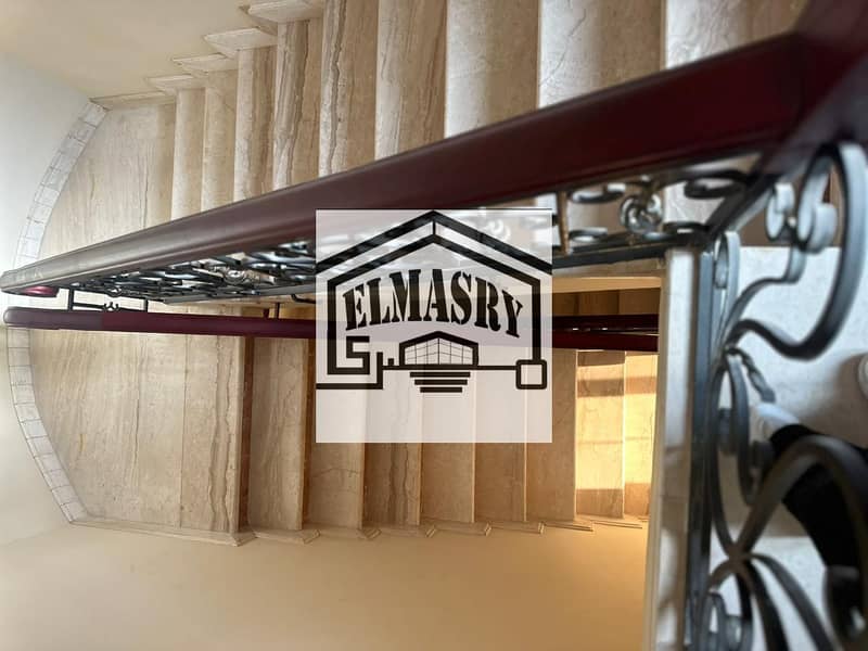 12 3d3d2f77-ec82-4dda-8f5a-b60bd7915310. jpeg