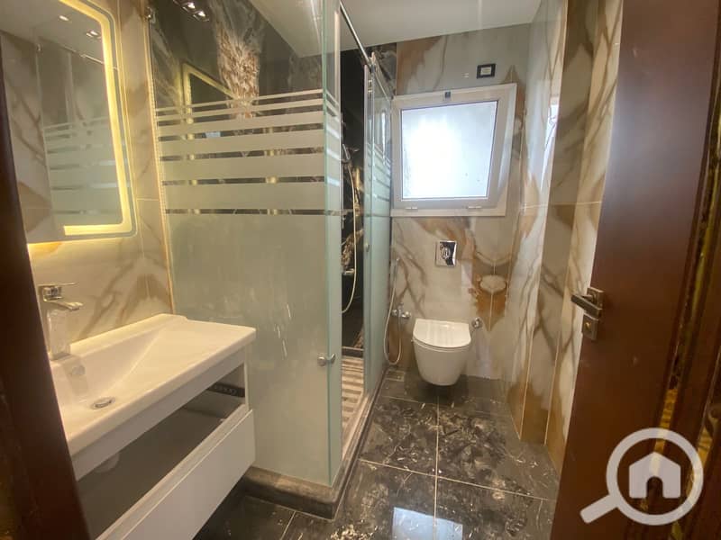 8 71f841d5-98f5-46a7-a297-fae414ca6006. jpeg