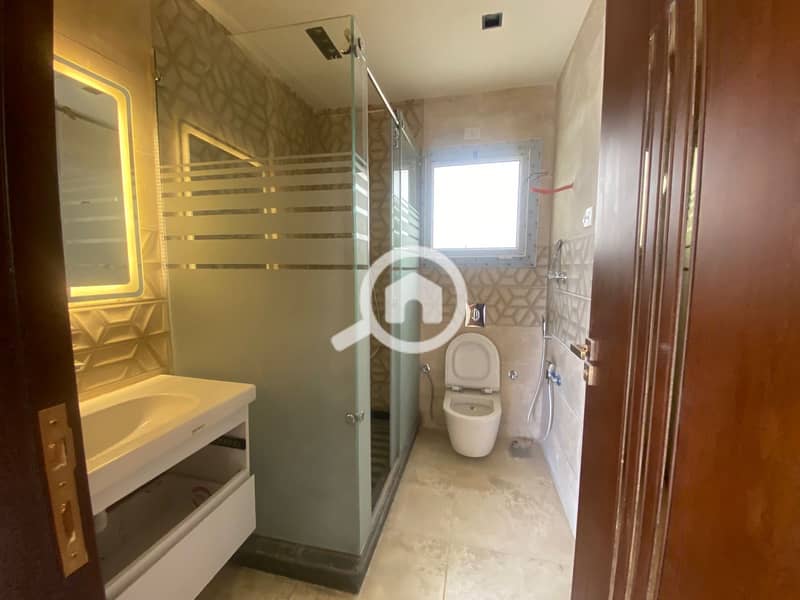 9 fdea585e-80e9-4b69-9f00-00ab7e95c1bb. jpeg