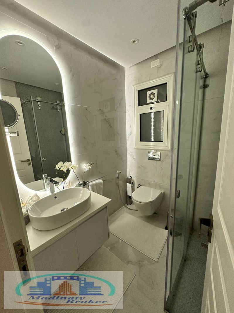 16 WhatsApp Image 2025-12-01 at 12.46. 10 PM (4). jpeg