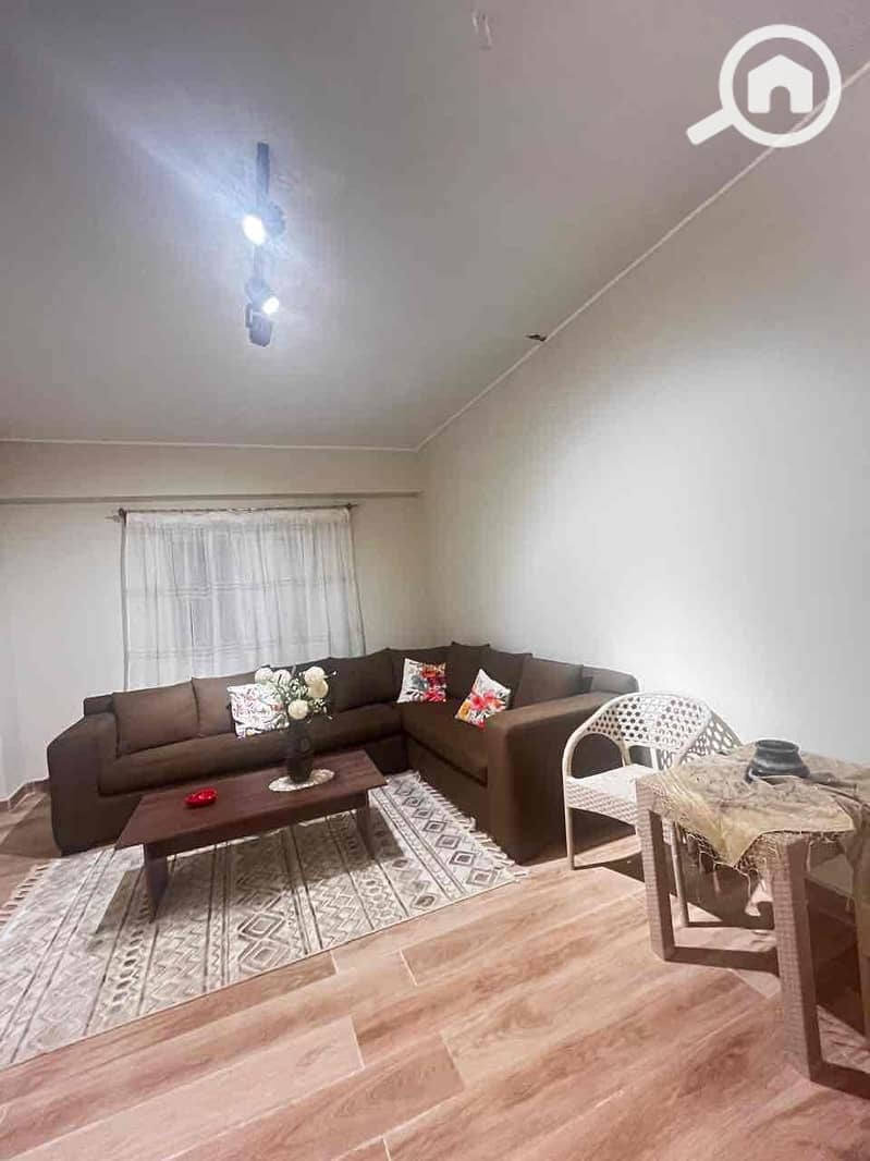 3 1aedecec-5dba-4d83-a2dd-2e6280117de2. jpg