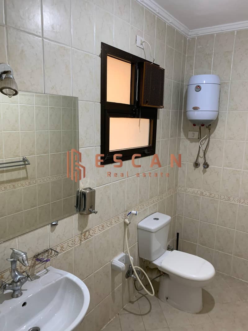 16 U807817 (17). jpg