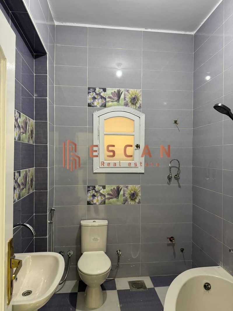 11 U268474 (11). jpg