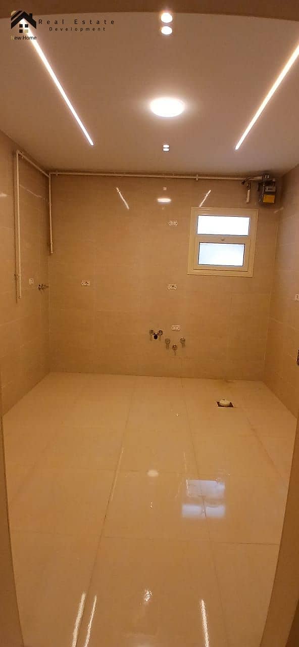 7 WhatsApp Image 2025-11-30 at 15.01. 09_801a4b2b. jpg