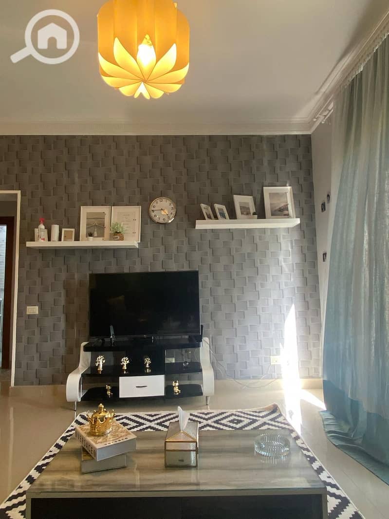 6 71cddf9d-2d67-4f64-b3c5-df22f1f94485. jpeg