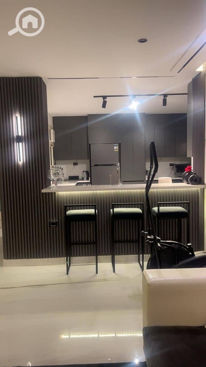 8 PHOTO-2025-11-30-12-50-20_1. jpg