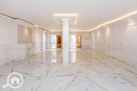 شقة 4 غرف نوم للبيع في كامب شيزار، الإسكندرية - 1. jpg