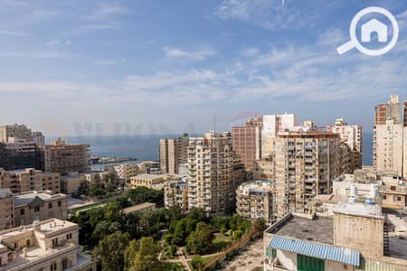 شقة 3 غرف نوم للبيع في سابا باشا، الإسكندرية - 1. JPG