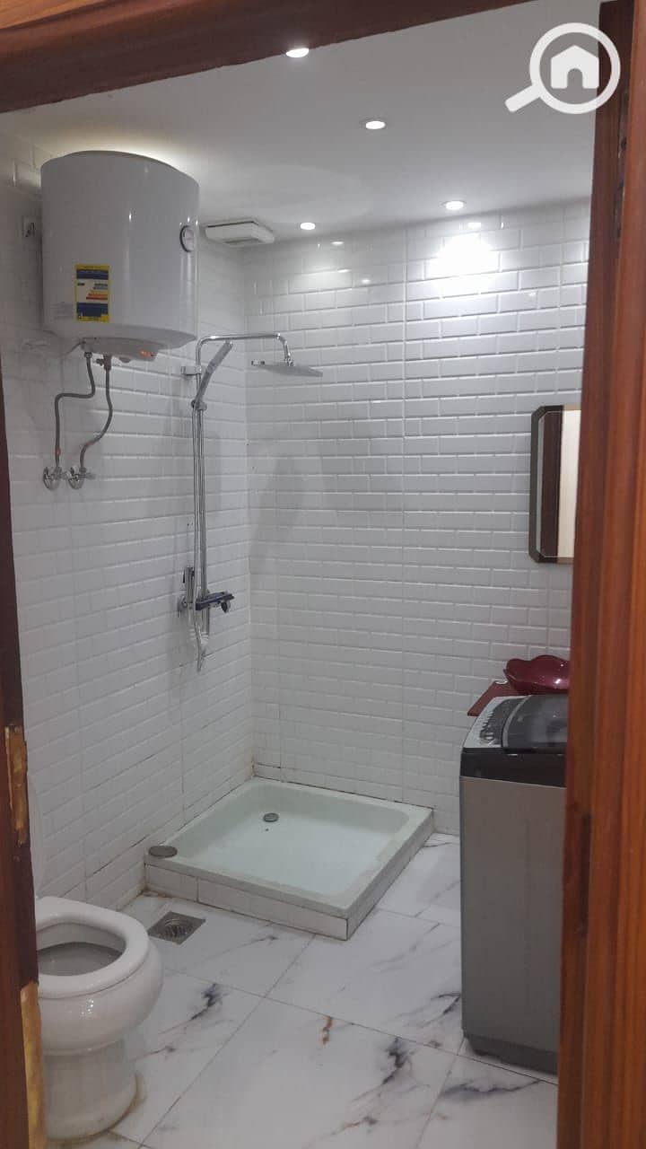 7 35893c74-941b-4578-b025-02ad65a73ee1. jpg