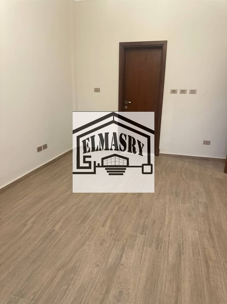 4 cd9b916d-697b-4795-826f-374e8654da7e. jpg