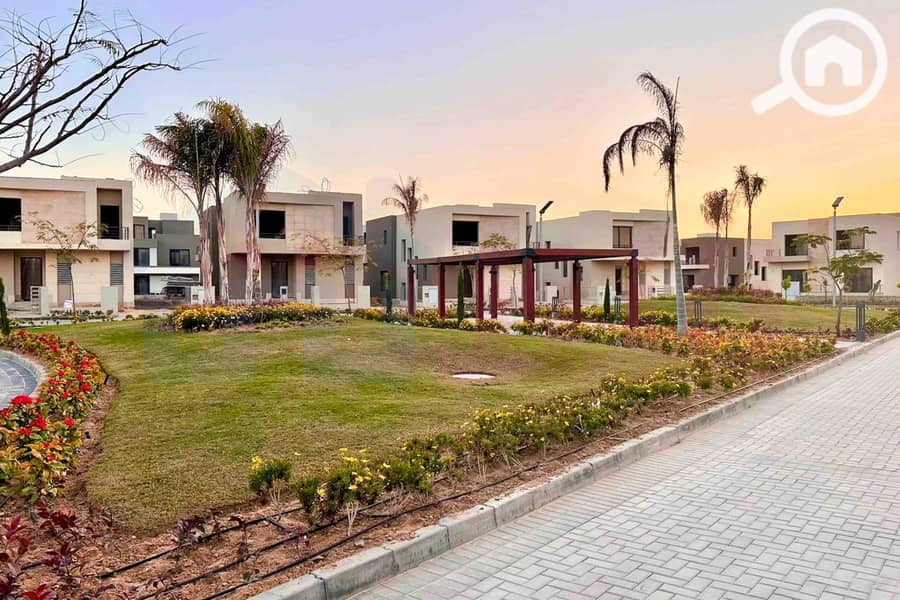 7 WhatsApp Image 2025-10-29 at 1.41. 00 PM (2). jpg