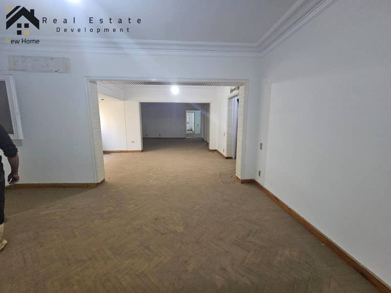 12 WhatsApp Image 2025-10-28 at 15.42. 07_a37e139d. jpg