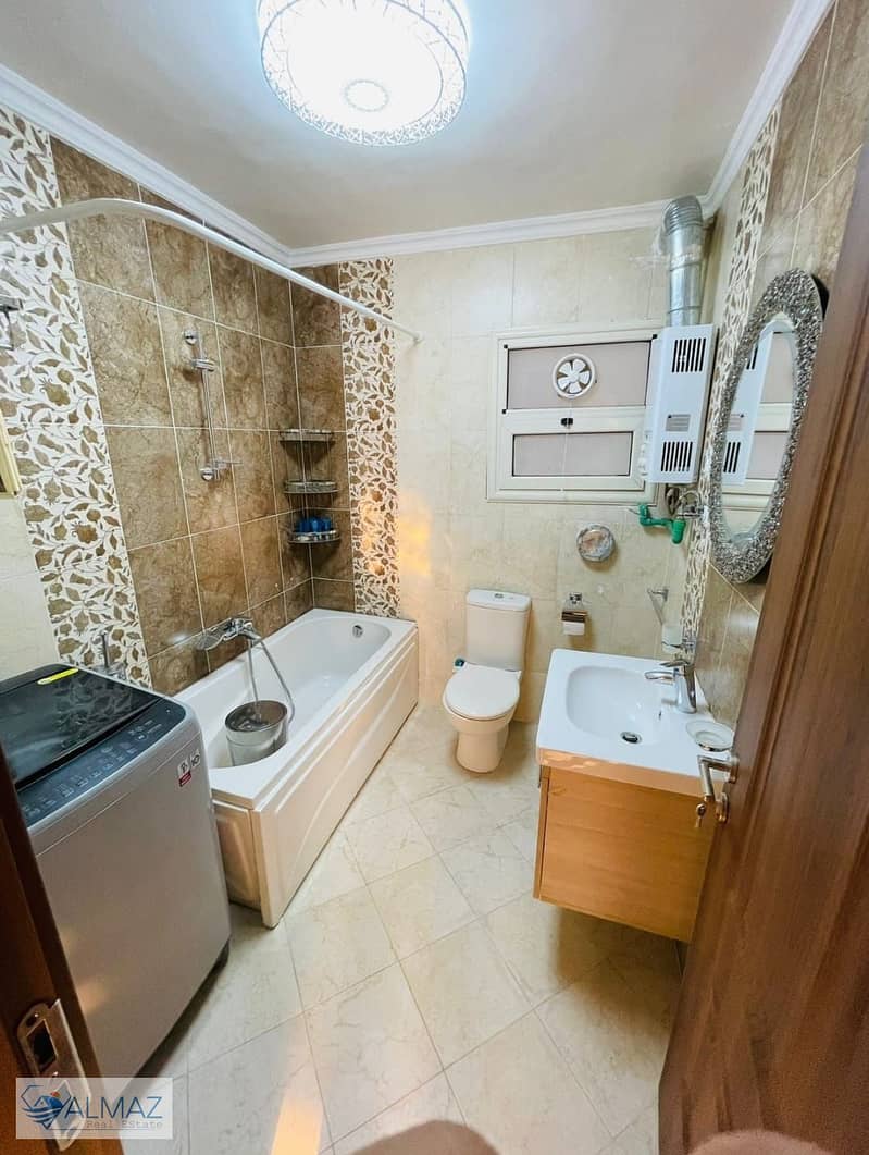 12 WhatsApp Image 2025-12-01 at 12.40. 01 PM (1). jpeg