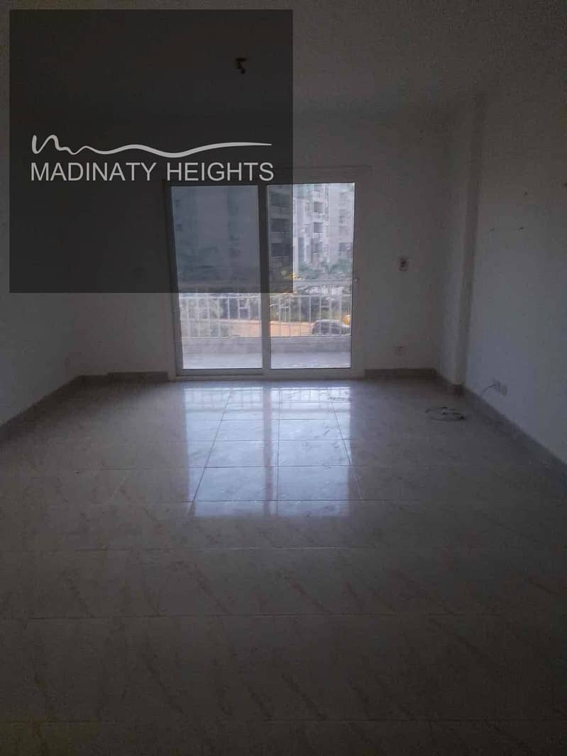 5 17887915-74e9-49f2-ba64-4e540f6b6b86. jpg