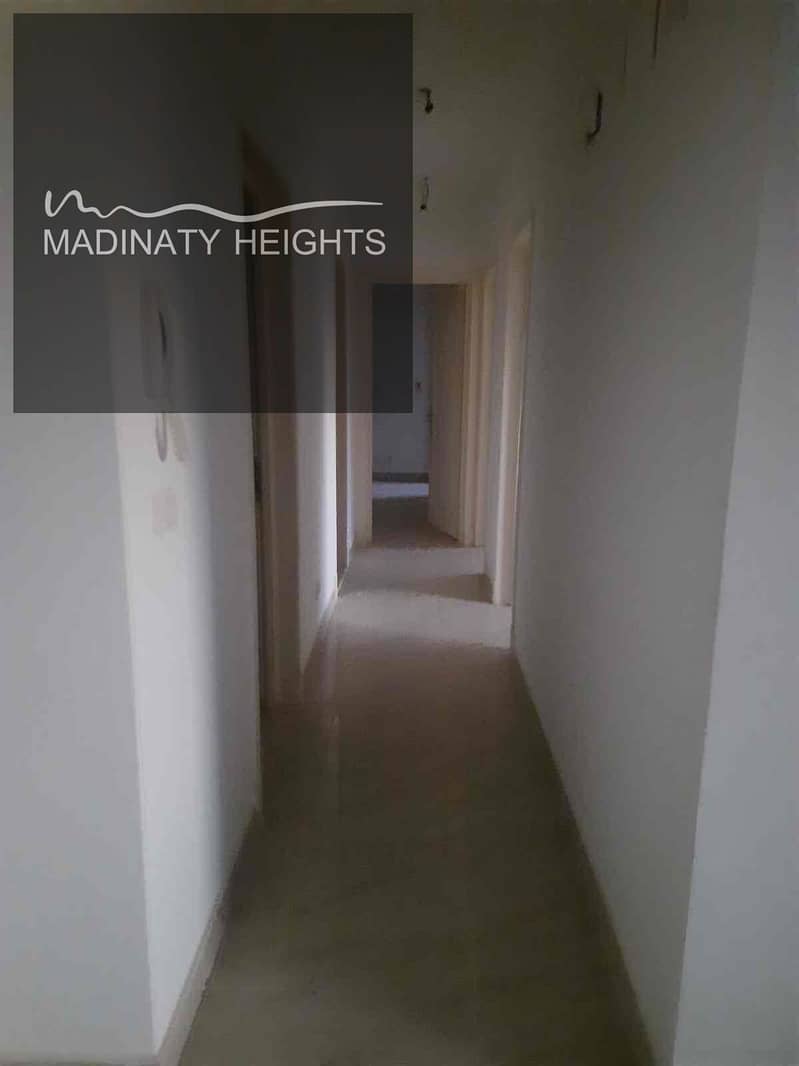 7 0e1b3198-c441-4b6f-afa5-69d551529976. jpg