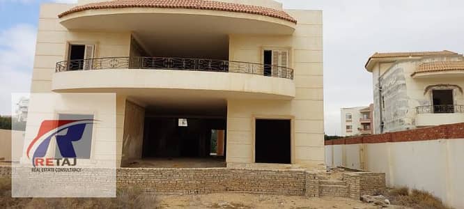 6 Bedroom Villa for Sale in 6th of October, Giza - WhatsApp Image 2025-11-30 at 18.29. 19. jpeg