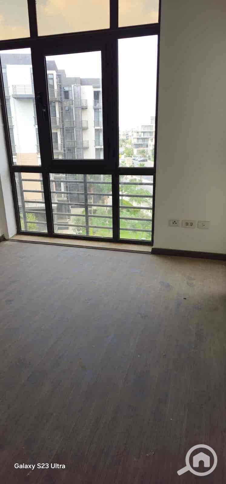 3 c21b3177-12fd-4fd4-a660-6effbea25d91. jpg