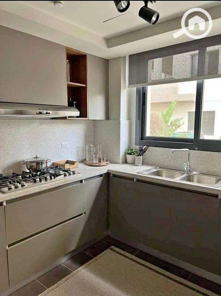 8 467549643_540144665656591_7506945429048575556_n. jpg