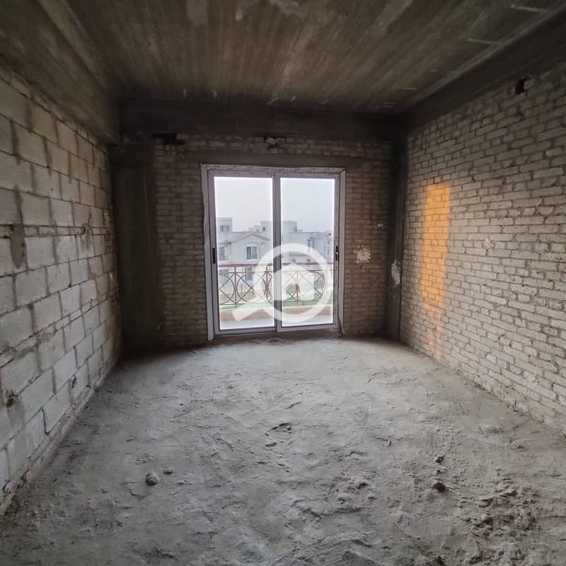 13 684f67f6-ced0-4e0c-af6e-c7c1edf3f23f. jpg