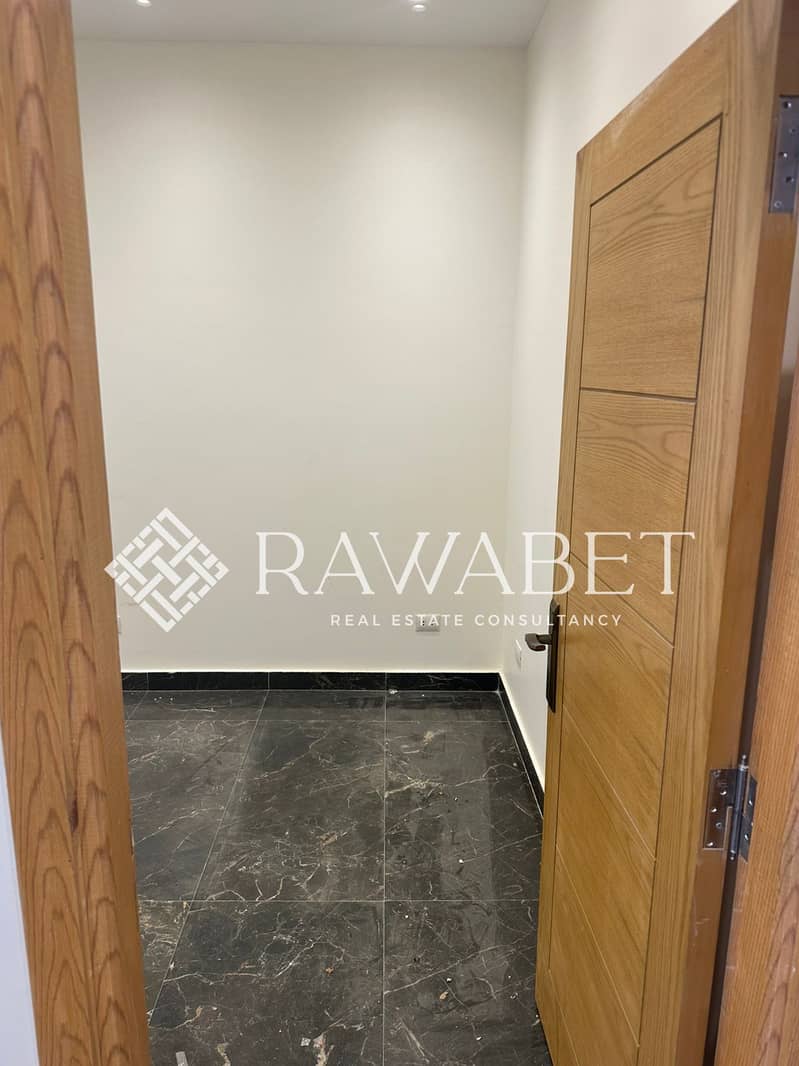 3 WhatsApp Image 2025-11-30 at 1.28. 42 PM(1). jpeg