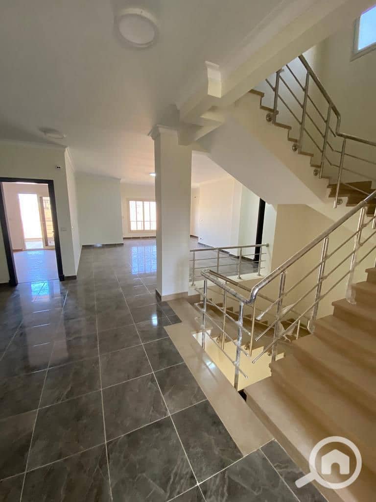 2 IMG-20251117-WA0411. jpg