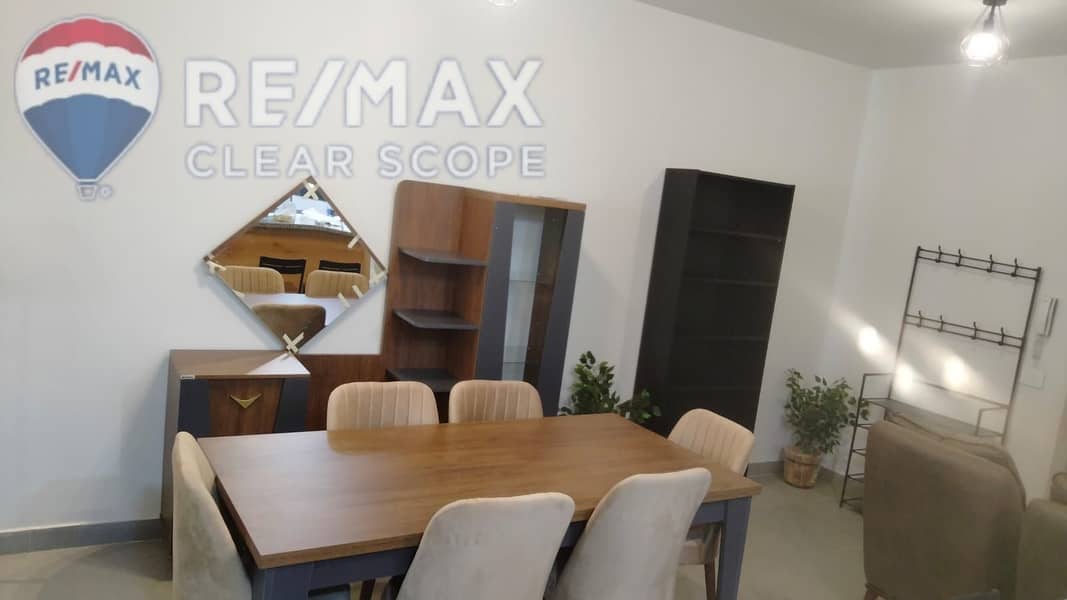 5 8d274020-20ec-4078-a59e-887fe3d29ed9. jpeg