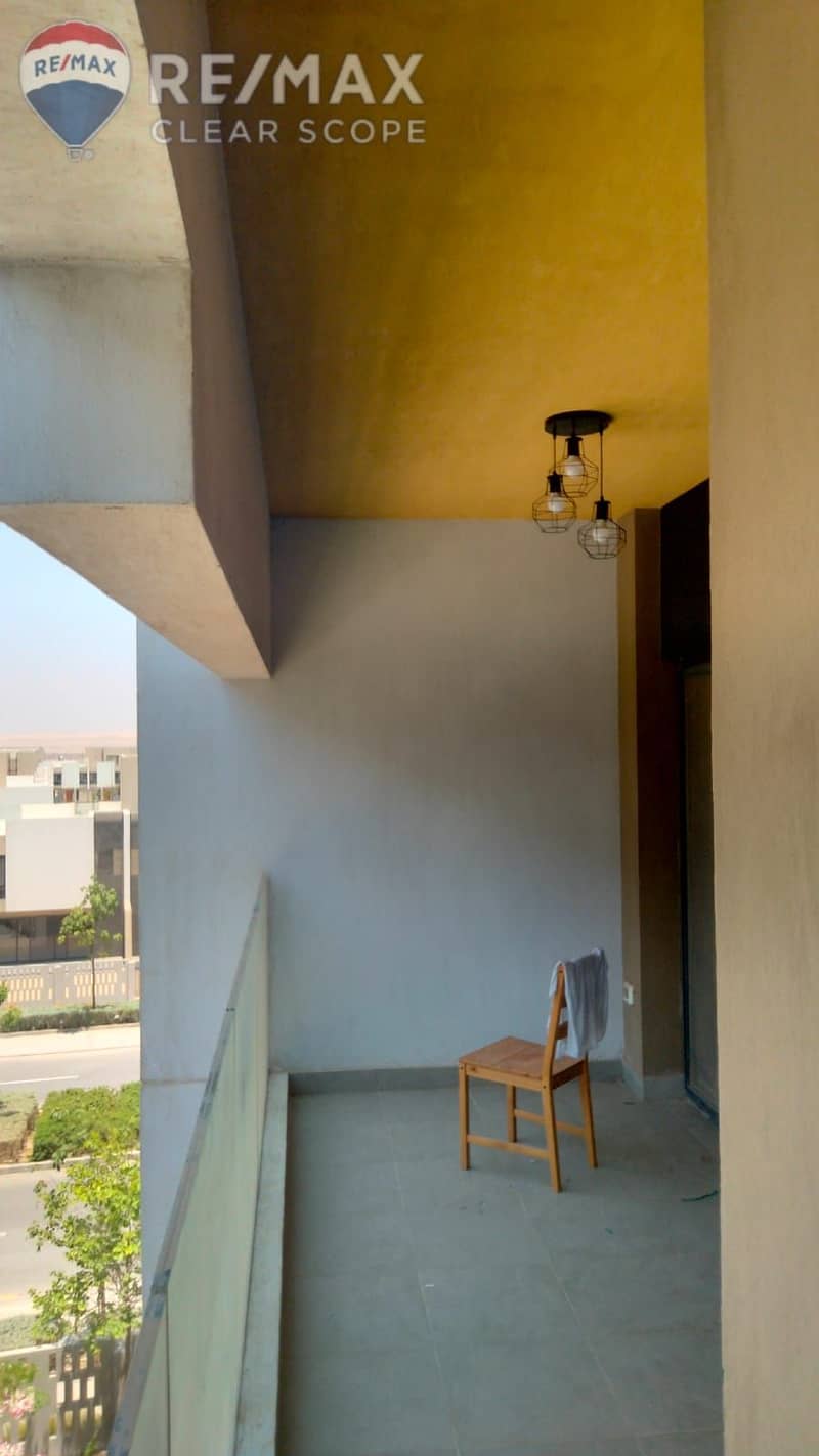 6 14e7b301-ddee-444c-9905-f77230672cd6. jpeg