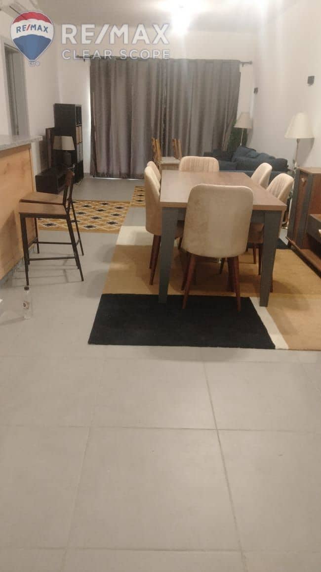 18 c6e5daeb-39e1-4eb3-8cd8-a0f0b4916be5. jpeg