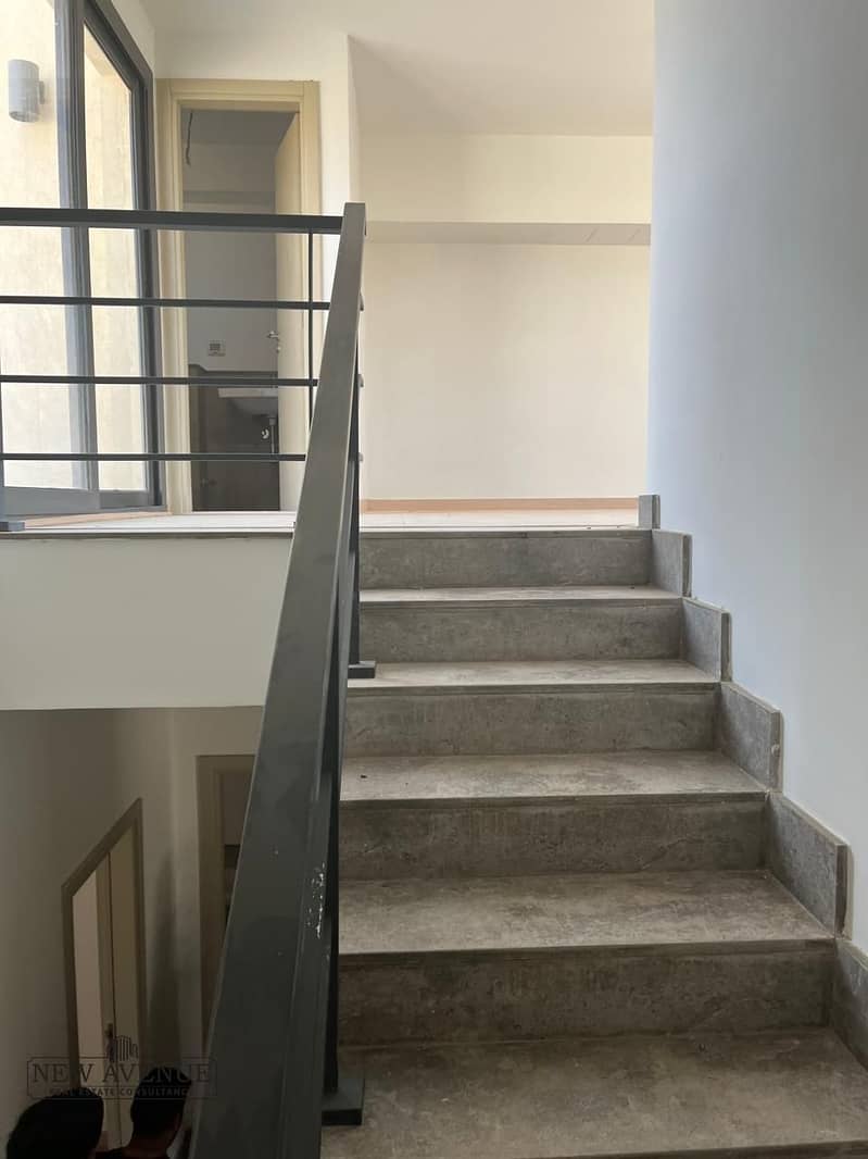 5 WhatsApp Image 2025-12-01 at 1.58. 26 PM (1). jpeg