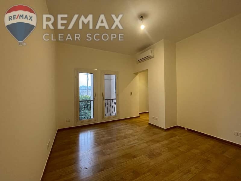 8 32c343dd-4a60-46e8-867a-45f1edc88246. jpeg