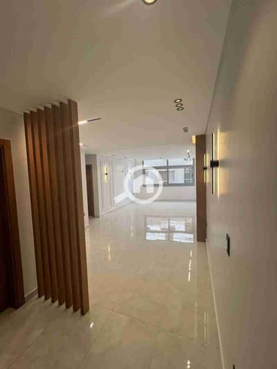 2 Bedroom Flat for Sale in Katameya, Cairo - 1000490407. jpg