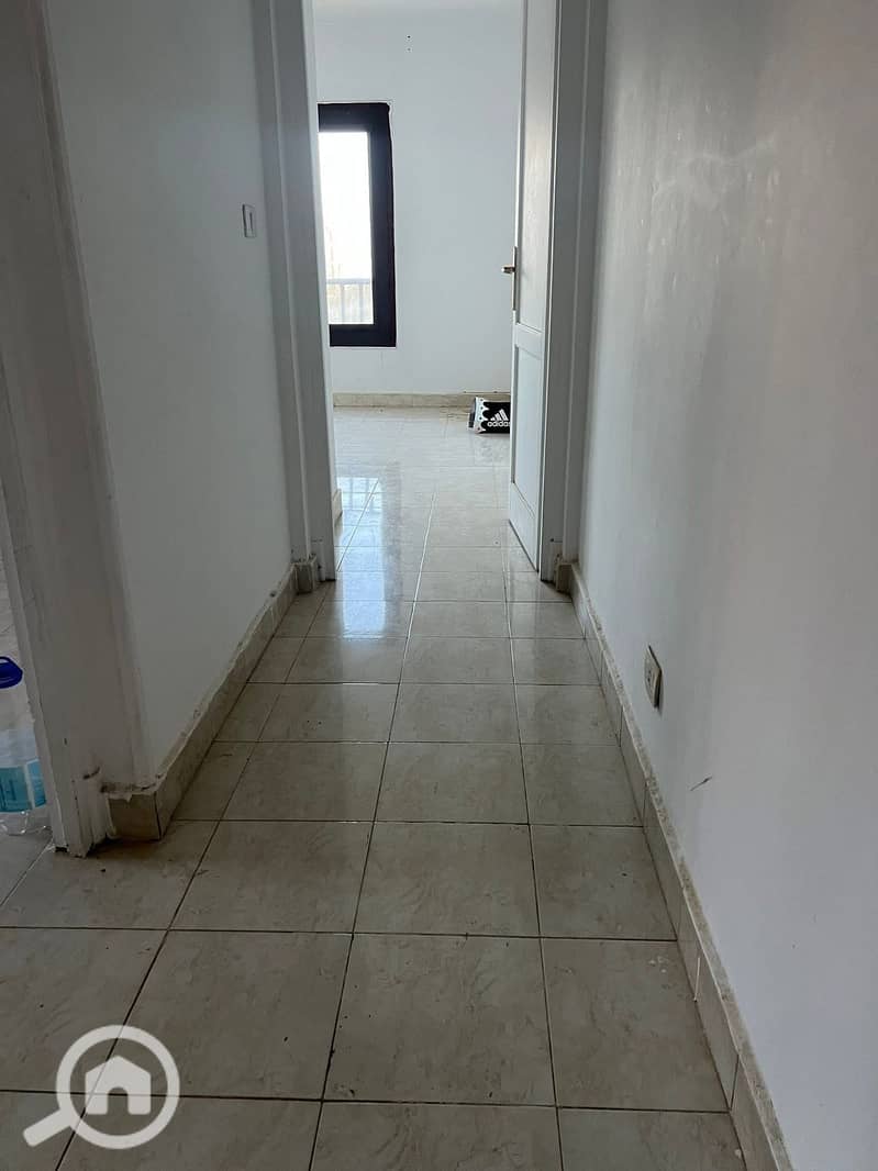 8 WhatsApp Image 2025-11-30 at 14.49. 28 (1). jpeg