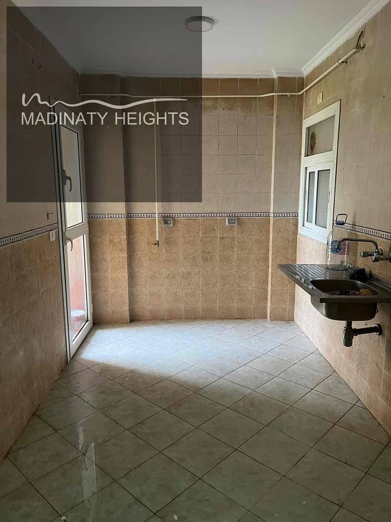 5 718f2e42-0f72-4f6f-a3a0-a7363c317b01. jpg