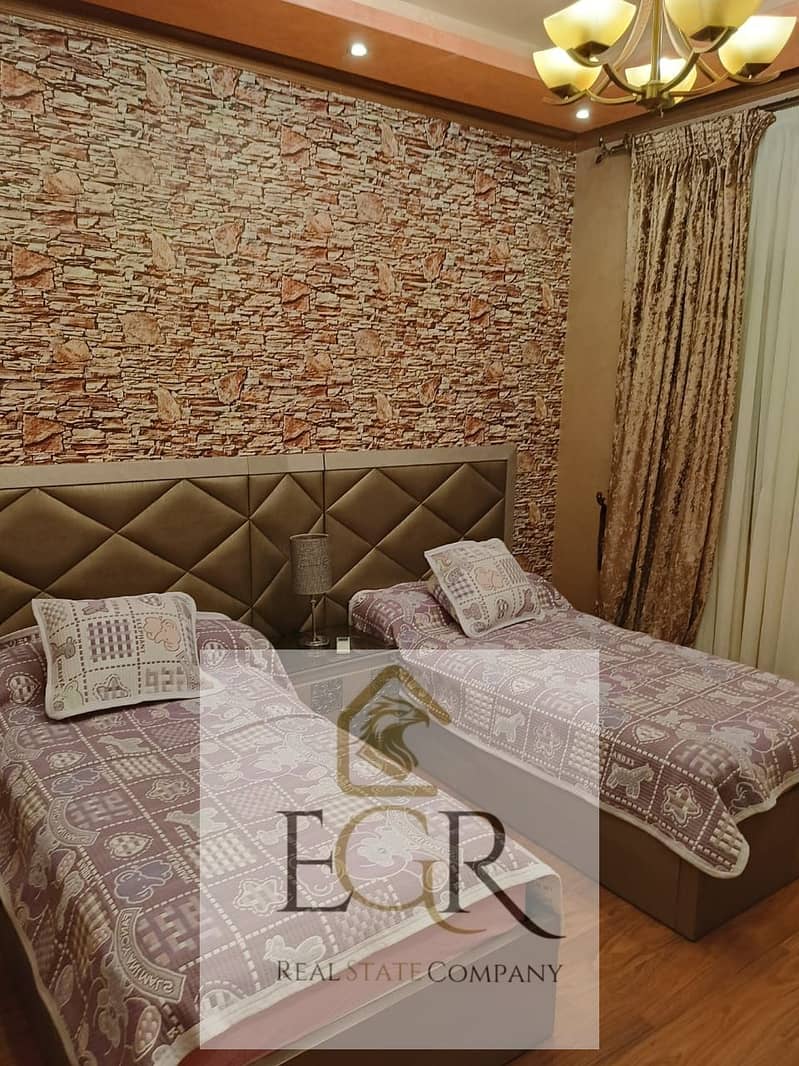 14 cb4f85cc-aa61-47a2-8b7d-1495ee878e35. jpeg