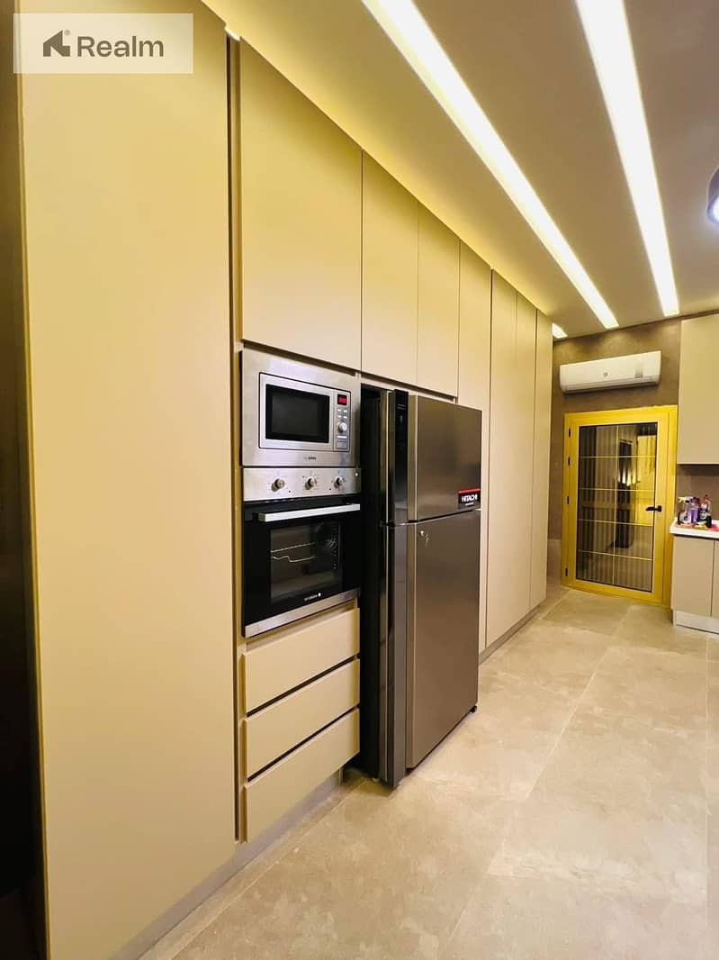 4 WhatsApp Image 2025-05-15 at 11.06. 58_0a0aeac0. jpg