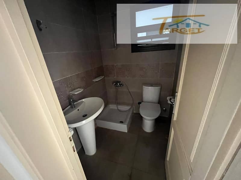 6 WhatsApp Image 2025-11-06 at 4.28. 19 PM. jpeg