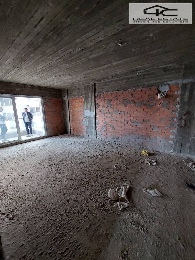 25 WhatsApp Image 2025-06-17 at 7.50. 16 PM. jpeg