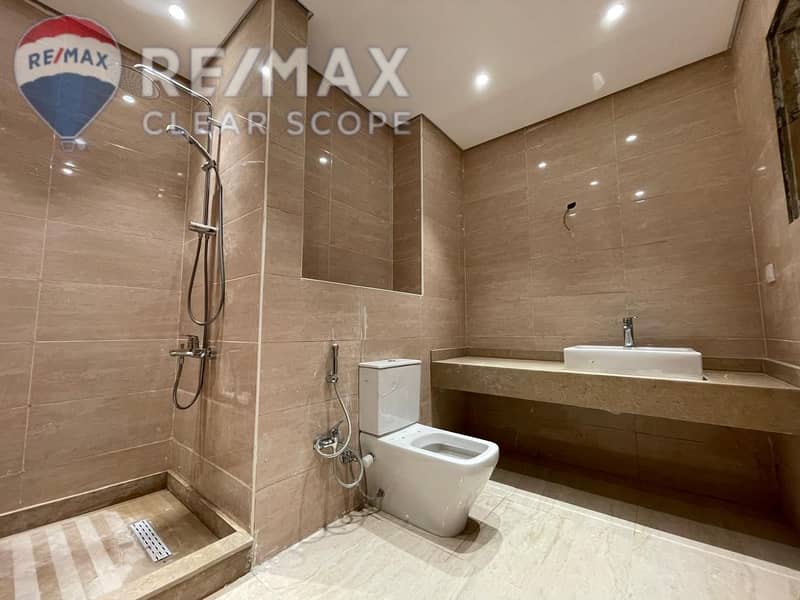 8 93e5ac98-fd5d-45c2-8b7f-60bef9a5339e. jpeg