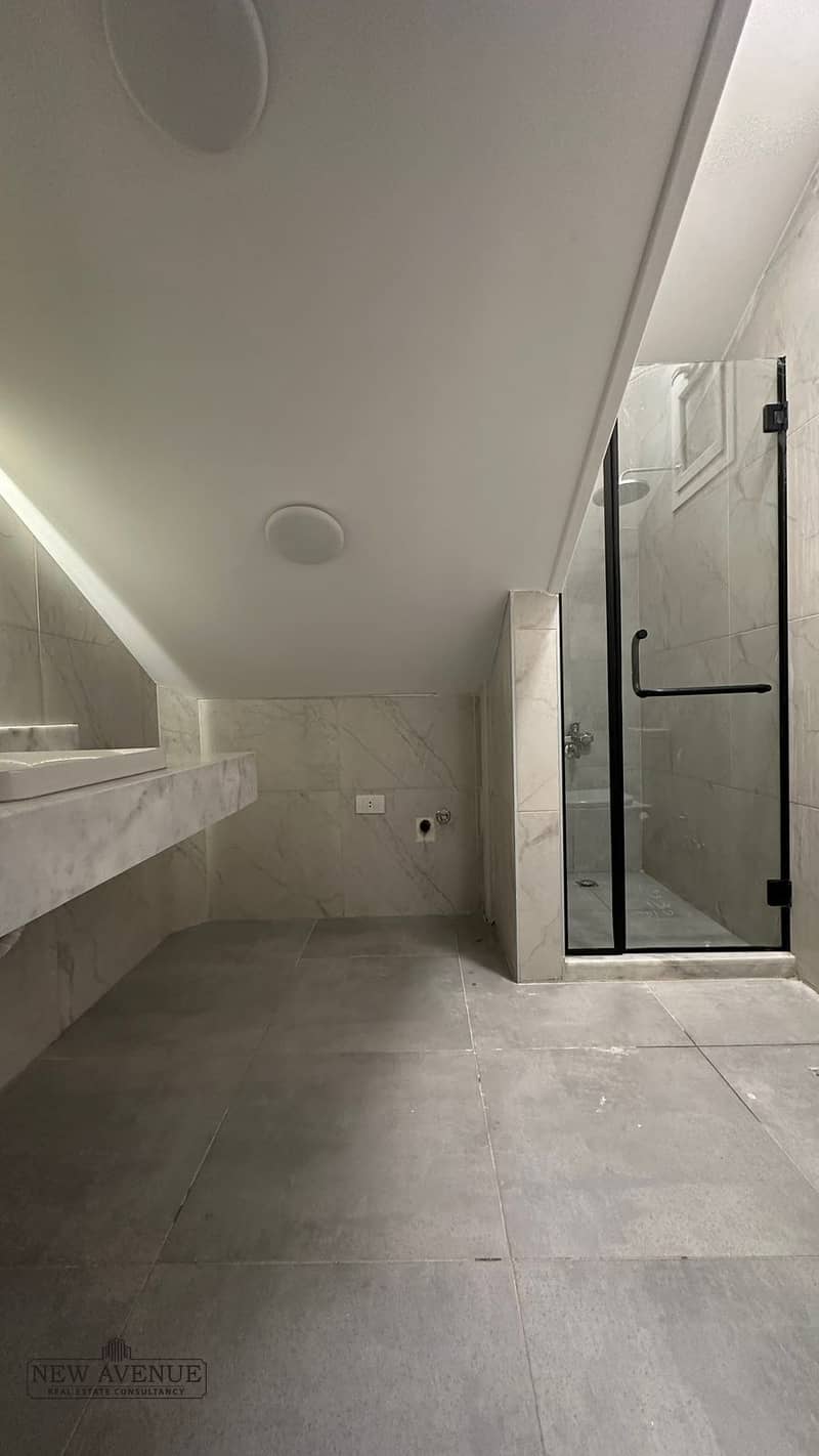 6 WhatsApp Image 2025-12-01 at 2.23. 22 PM. jpeg