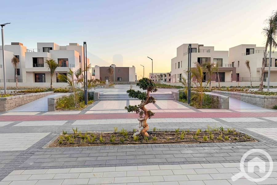 2 WhatsApp Image 2025-11-24 at 7.54. 25 PM. jpg