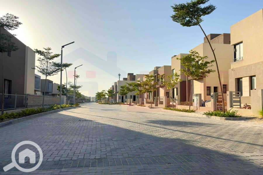 3 WhatsApp Image 2025-11-24 at 7.54. 27 PM. jpg