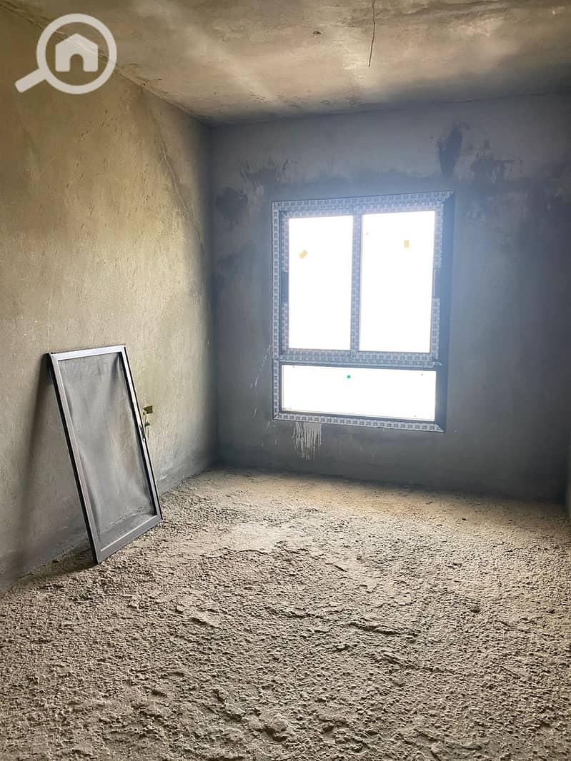 10 25087de7-db54-41c7-8f3f-cd27e6a6c5d8. jpg