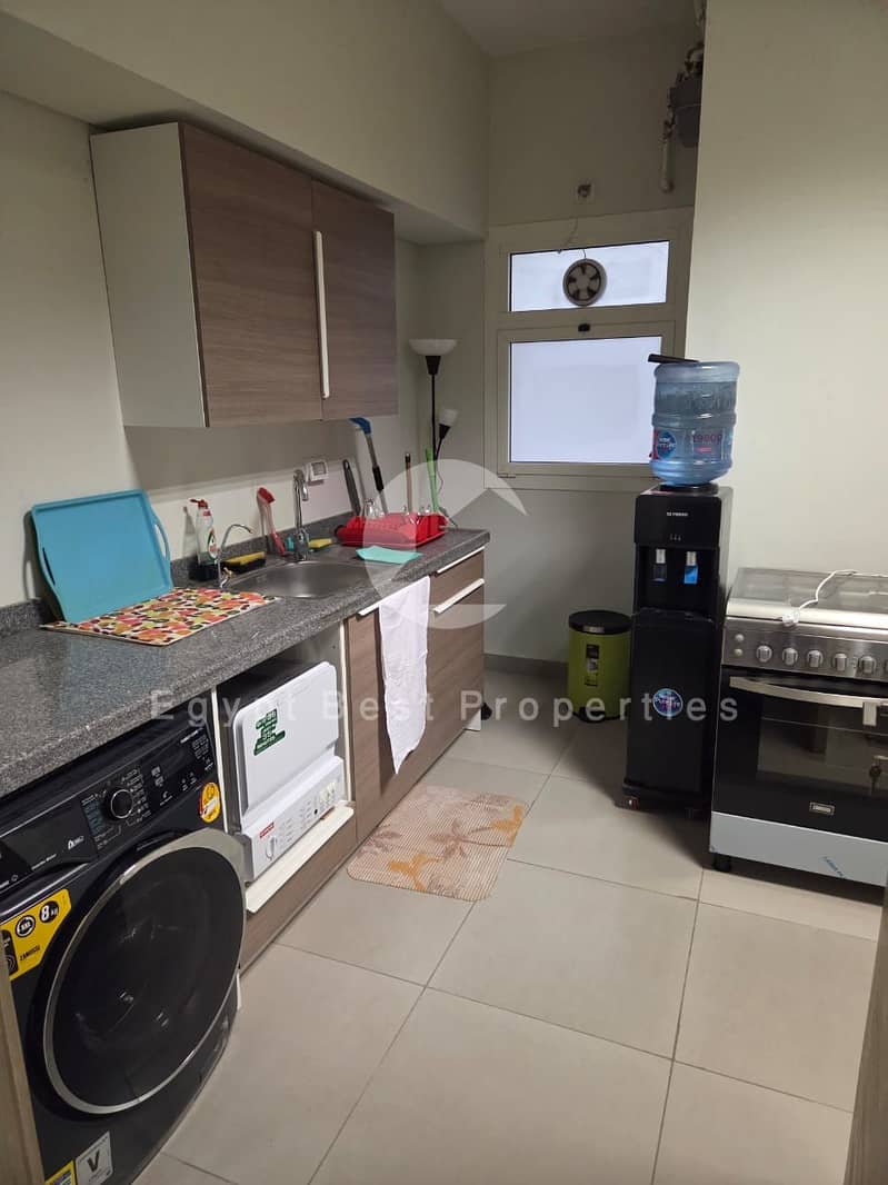 6 8bbcf403-a887-48f4-ac58-3e703bd290a6. jpeg