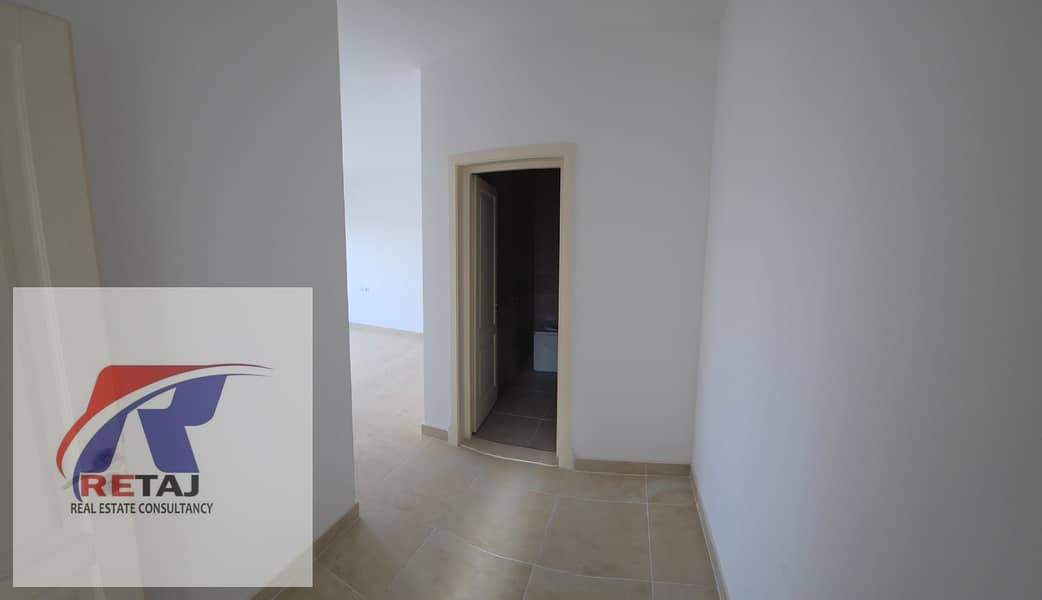 8 WhatsApp Image 2025-12-01 at 14.36. 31. jpeg