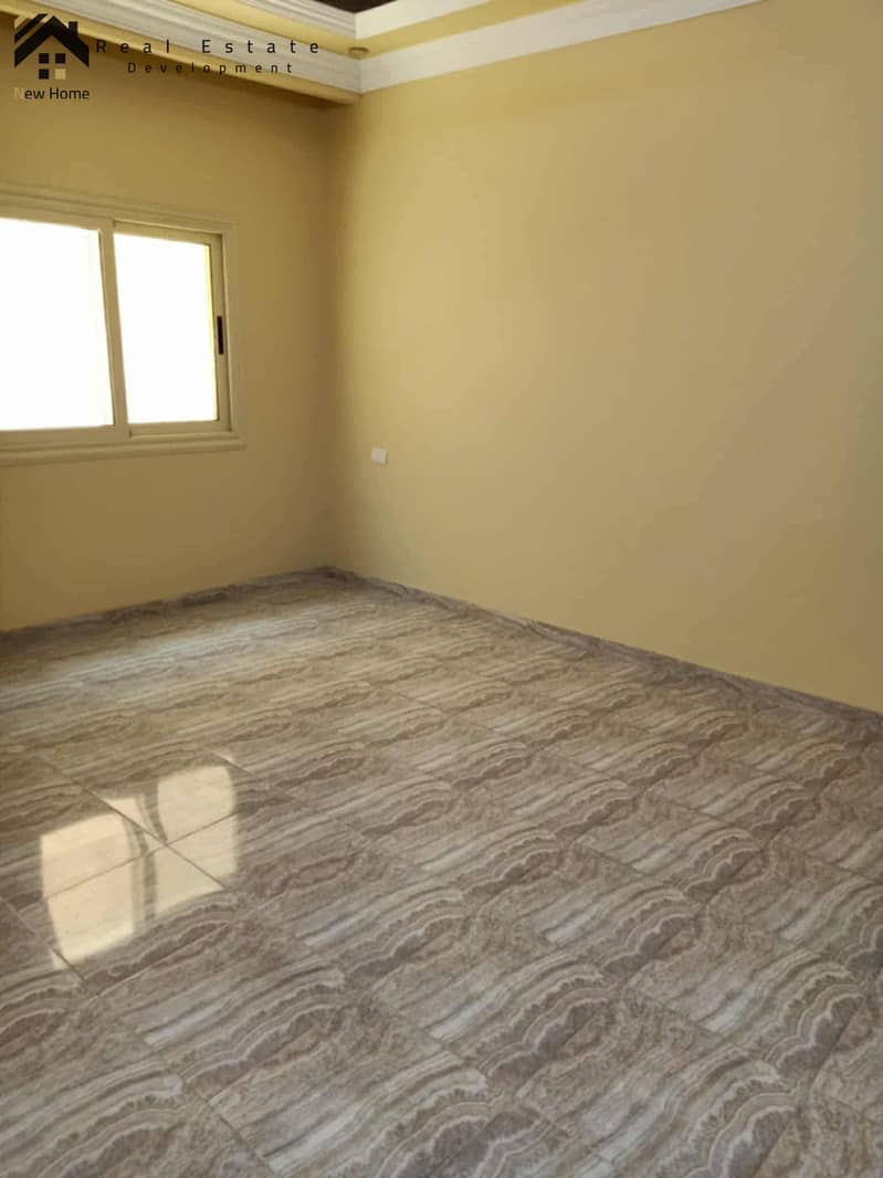 15 WhatsApp Image 2025-10-02 at 12.53. 54_1736483e. jpg