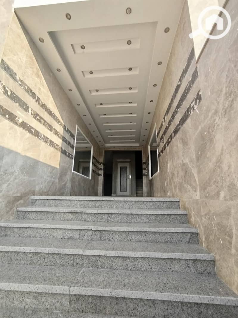 5 WhatsApp Image 2025-12-01 at 1.39. 55 PM. jpeg